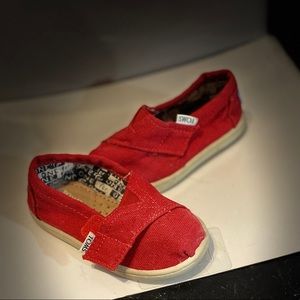 TOMS